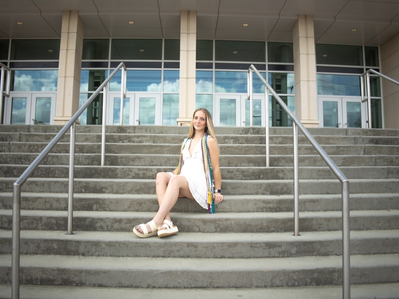 cap-and-gown-4128