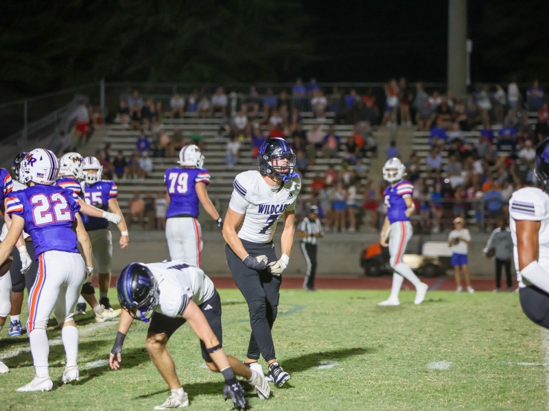 LKN-Football-vs-Marvin-Ridge-9995